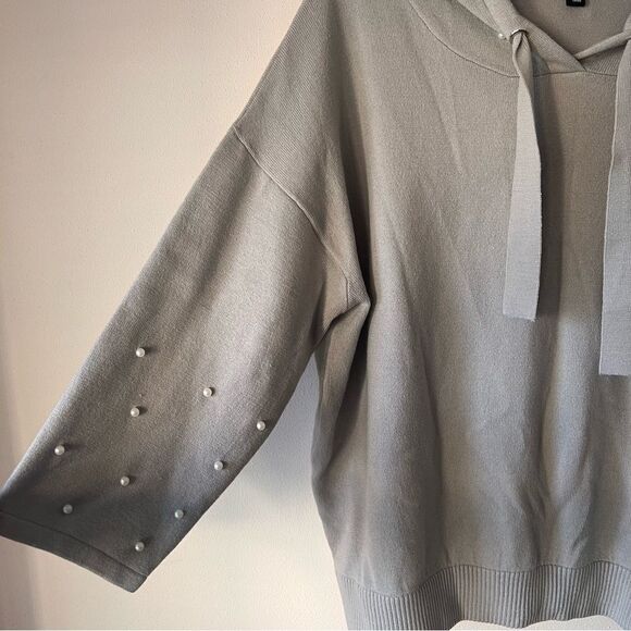 Attitudes by Renee Grey Pearl Embellished Hooded Sweater - Picture 4 of 9